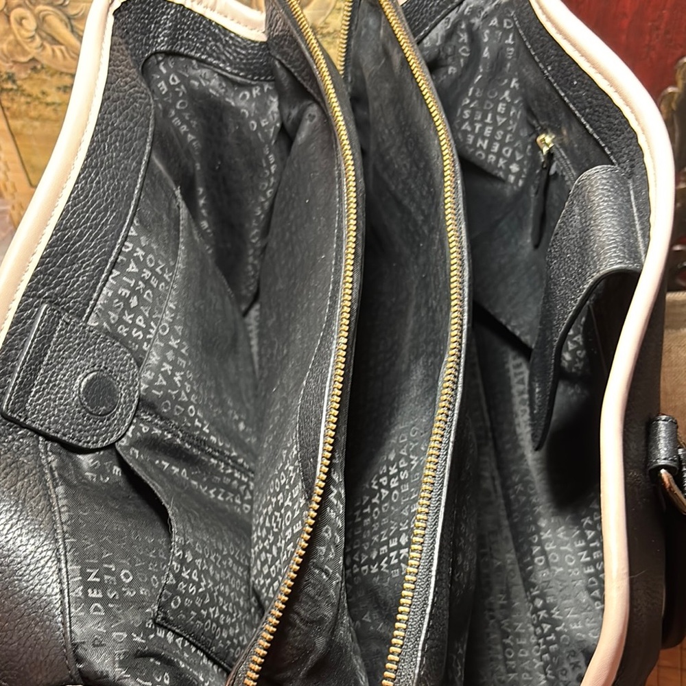 Kate Spade Leather Tote Bag Black w Cream Padded Center Zip wWristlet and Wallet - Picture 9 of 17